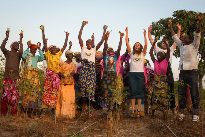 Kuli Kuli women farmers who grow moringa