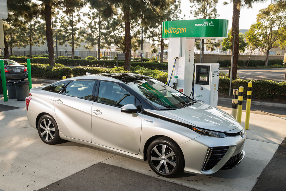 Hydrogen Fuel Cell Vehicles Pros And Cons Sustainable America Hydrogen Fuel Cell Vehicles Pros And Cons Sustainable America