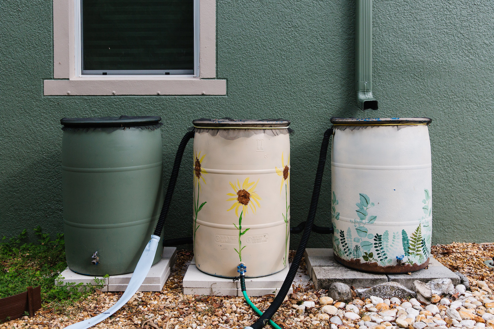 Make Your Garden More Resilient with a Rain Barrel